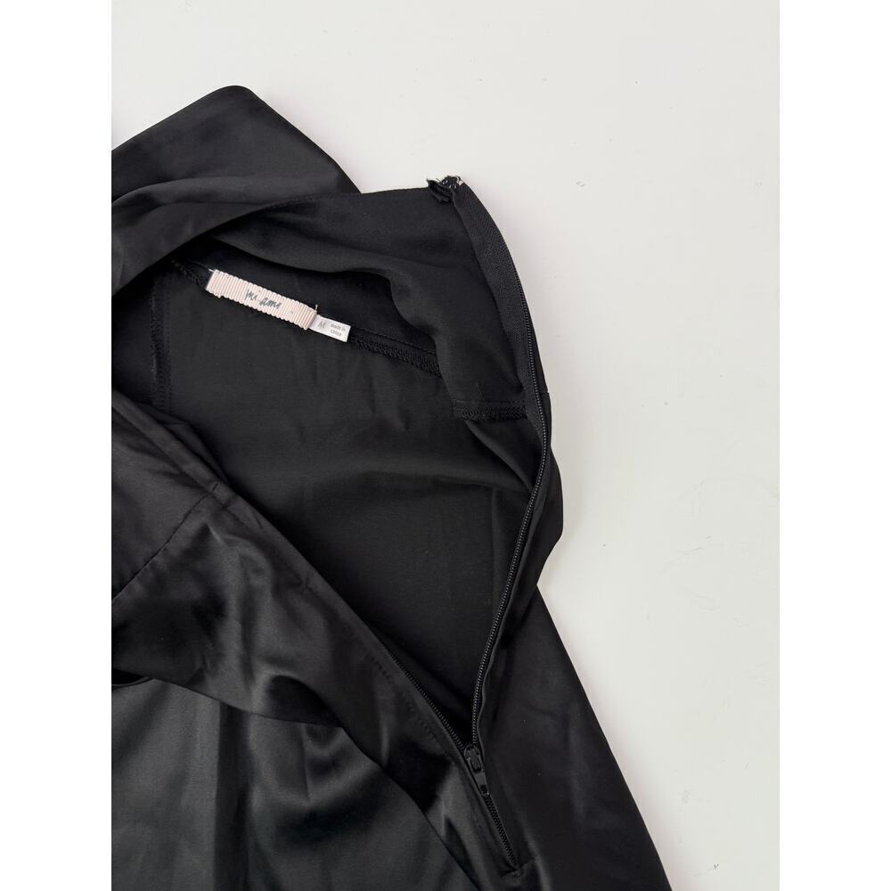 Mi Ami Black Satin V-Neck Mini Dress - Size Medium - Picture 5 of 8
